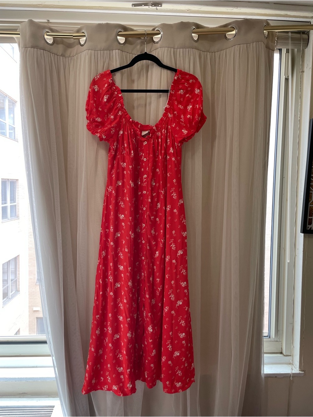 H&M Red Floral Smocked-Neck Puff Sleeve Dress